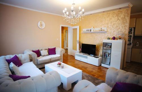 Sombor Apartment | Lux11