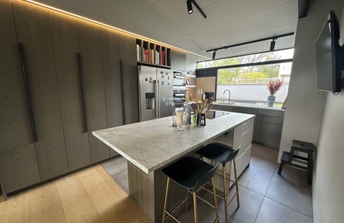 Haaleiti House | Luxary family friendly house in Fossvogur, Reykjavik