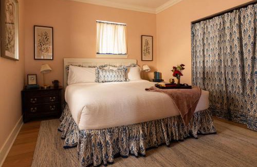 Guthrie House | Luxe 1920 Schoolhouse Sleeps 8 30 Min From Okc