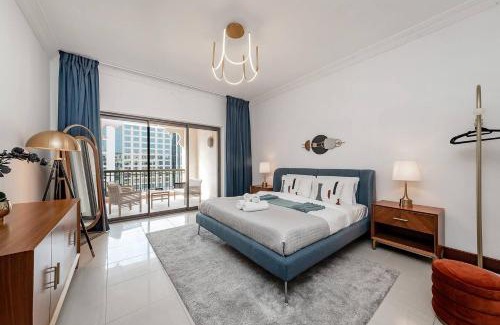 Palm Jumeirah Apartment | Luxe 2br Golden Mile 5sleeps 6beach Access