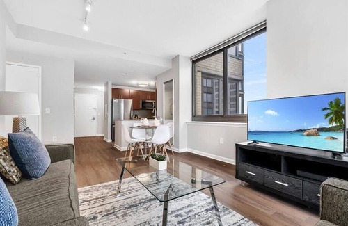 Hudson Exchange Apartment | Luxe 2BR | Sweeping Views | Jersey City by GLS