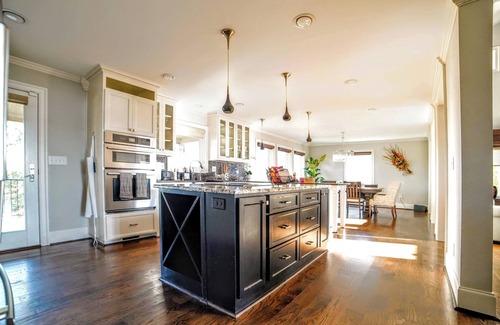 Murrayville Other | Luxe 38-Acre Homestead Near Gainesville: 5BR/7BA, 2 Kitchens, Animals & More!
