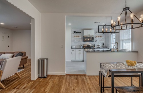 Central Oklahoma City House | Luxe 3BR Farmhouse-style Home Near Lake Hefner