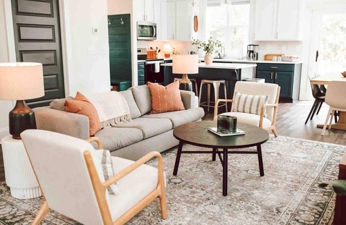 Athens House | Luxe 3BR Game Day Home by MHM Luxury Properties