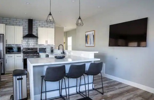 Hoover - Foster House | Luxe 3BR Oakland Escape | Chic Outdoor Living