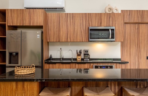 Playacar Condo | Luxe 4BR Playacar | Huge Pool | Gym | Sleeps 10