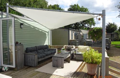 Kropswolde Other | Luxe 6 p Chalet 5 sterren vakantiepark Meerwijck Groningen