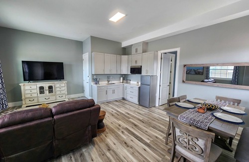 Winter Garden Apartment | LUXE Apartment In Winter Garden. Near Disney.