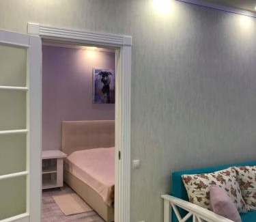 Pozniaky Apartment | Luxe Apartment on Drahomanova