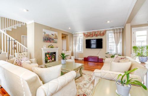 Hercules House | Luxe Bay View Home Near SF, Berkley and Napa Valley