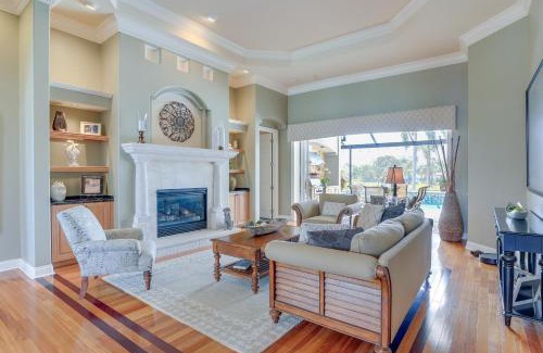 Coral Cove House | Luxe Bayfront Sarasota Home Rental Pool, Lanai!