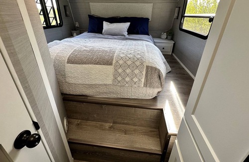 Armour RV Rental | Luxe camping on beautiful 50acre