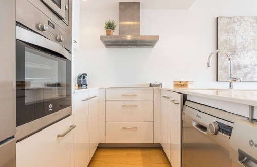 Moncloa - Arguelles Apartment | Luxe City Center Amazing Views 1 Bedroom