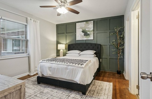 Hampton Apartment | Luxe,comfy apartment for traveling employees (1/1)