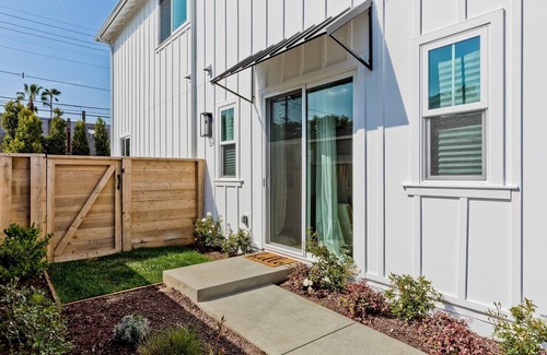 Washington Culver Cottage | LUXE Culver City Bungalow!