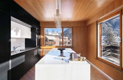 Davos Apartment | Luxe Davos Residence with Views, Private Balcony