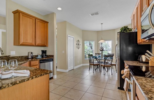 West Haven House | LUXE DISNEY HOME, POOL W/SPA, GAME ROOM, FREE NETFLIX & WIFI