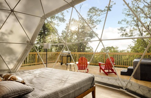 Capon Bridge Apartment | Luxe Dome w/Hot Tub, Full Bath & Mountain View!
