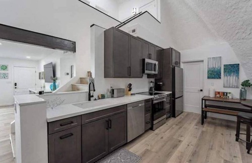 Fountain Hills House | Luxe Dome w/ Views + Hot Tub, borders Scottsdale