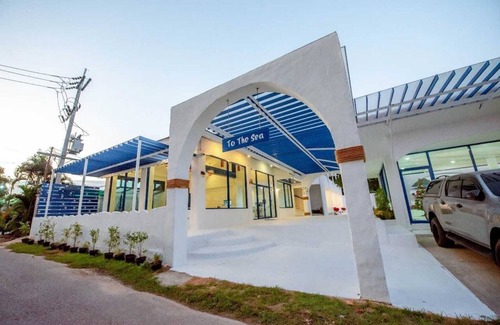 Na Chom Thian House | Luxe Double Getaway | Beachside Bliss