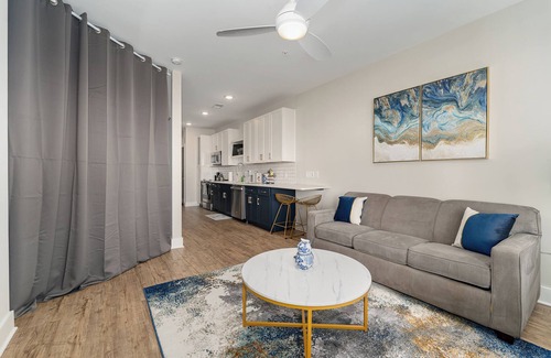 Winston - Salem Apartment | Luxe Downtown Suite with King Bed, Smart TVs & Free Parking