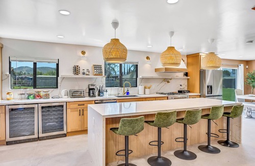 Norco House | Luxe Dream Retreat: USA Vacation Home!
