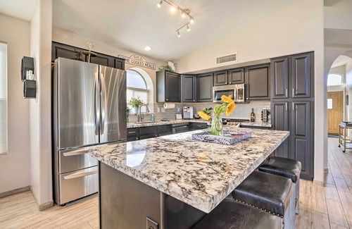 Western Skies House | Luxe Gilbert Oasis - Close to Spring Training
