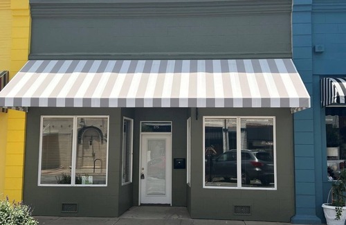 Monticello Apartment | Luxe-Historic Suite in Downtown Monticello