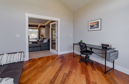 McKinleyville House | Luxe home near ocean beaches & forest with home theater, kayaks, deck, & firepit