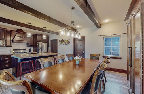 Gypsum House | Luxe home on Gypsum Creek Golf Course with fireplace and mountain views