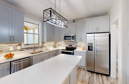 Waleska House | Luxe home with mountain views, hot tub, pool table, & washer/dryer