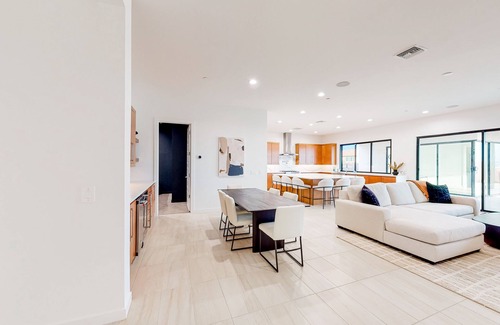 Dove Mountain House | Luxe home with private pool, hot tub & amazing views of Tucson