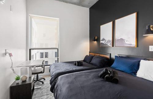 Charlotte Apartment | Luxe King 2BR Suite in South Charlotte