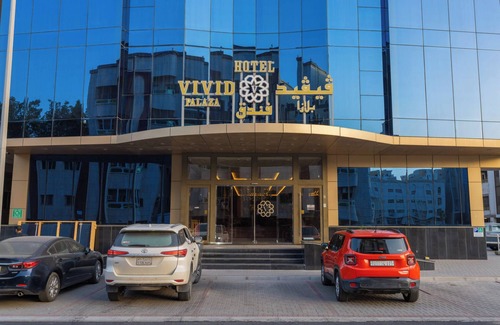 Al-Hamra'a House | Luxe King Escape | Jeddah’s Harbour Gateway