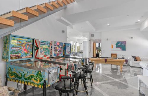Woodland Hills Villa | Luxe LA Escape w Pool Views Game Room Alta Vista Estate by AvantStay