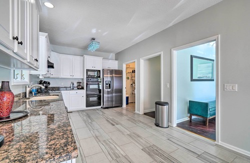 Harrison House | Luxe Lake Chickamauga Retreat w/Boat Dock!
