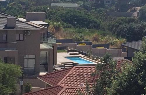 Sheffield Beach House | Luxe Life House