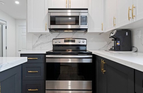 Port Dover Condo | Luxe Lodges on Lake Erie ~ Emerald ~ Beach + Patio