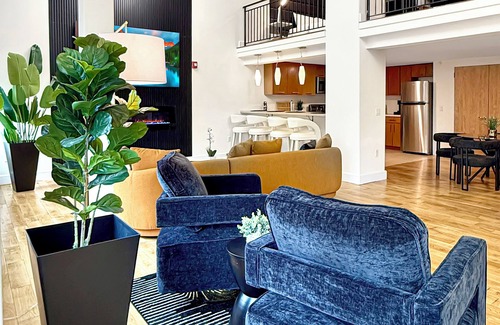 East Orange Apartment | Luxe LOFT APT-Gym- near NYC,EWR,Prudential,NJPAC,Amer Dream,MetLife