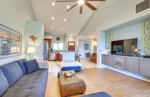 Kamuela Apartment | Luxe Maunalani Resort Condo w/Pool + Beach Access
