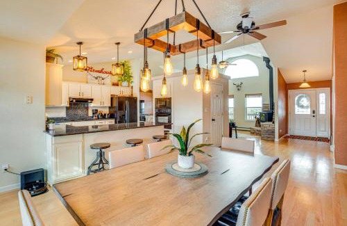 Glade Park House | Luxe Mesa View Home on 35 Acres with Wraparound Deck