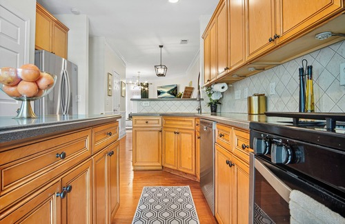 Midtown House | Luxe on 16t Steps to GTech, AStation & GameDayReady