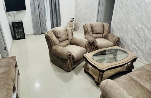 Parakar Hotel | Luxe Plaza Hotel near EVN Zvartnots airport