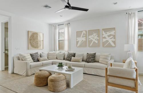 San Tan Valley House | Luxe Queen Creek Home with Pool, Yard, Work Station