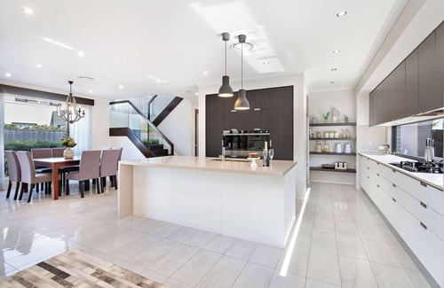 Shell Cove House | Luxe Retreat Shell Cove - Walk to Marina