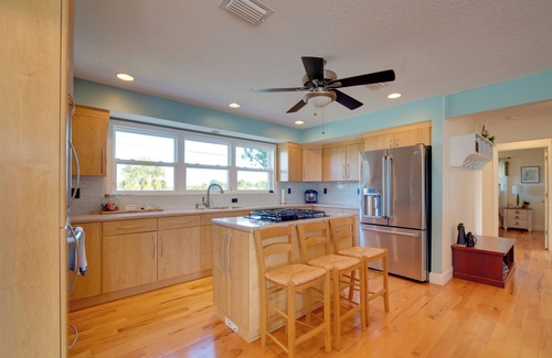 Spring Hill House | Luxe Spring Hill Home w/Patio & Dock!