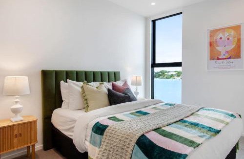 Hobsonville Apartment | Luxe Waterfront Home with Bay Views and Carpark
