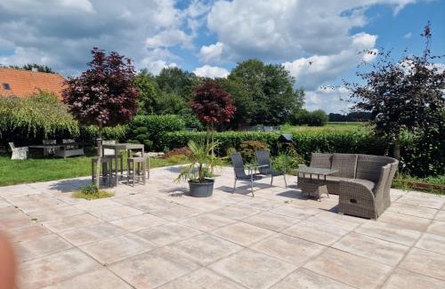 Manderveen Villa | Luxe woning 20 pers 9 slaapkamer Borg 250E