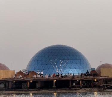Umm al Quwain Hotel | Luxeglamp