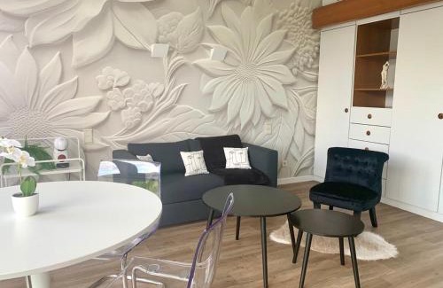 Limpertsberg Apartment | Luxembourg City Terrace Apartment